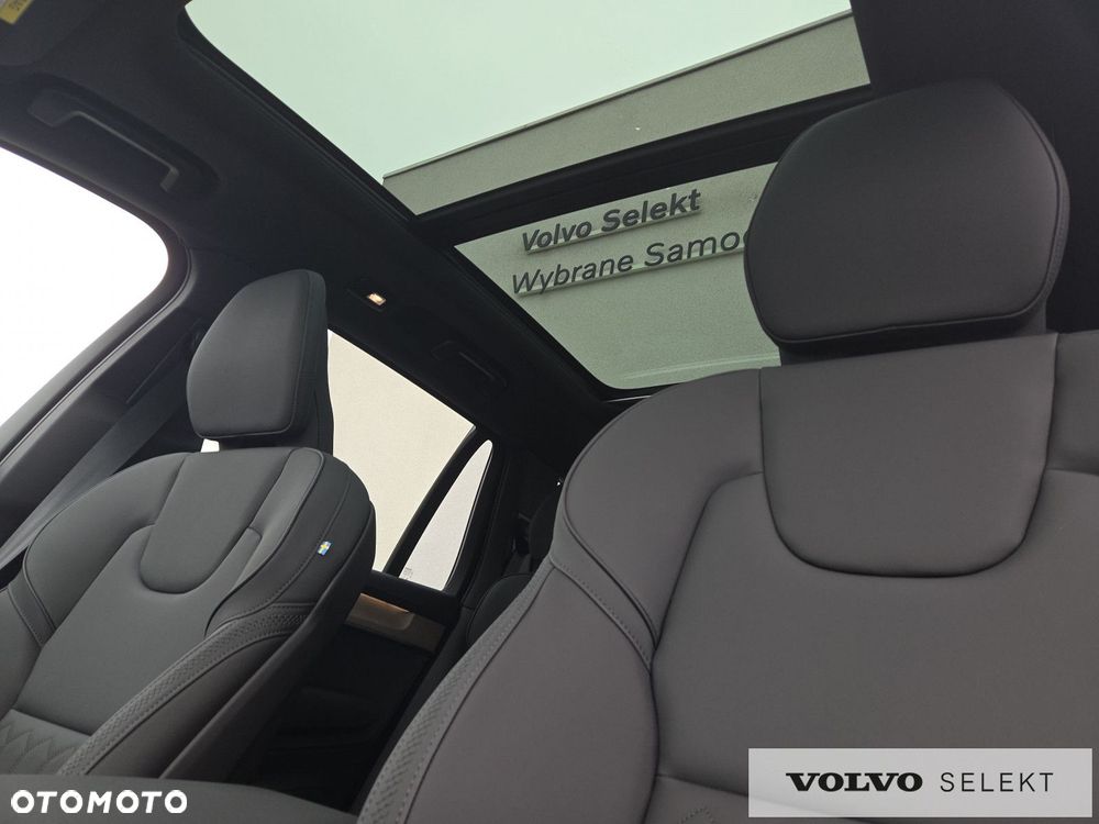 Volvo XC 90 - 29