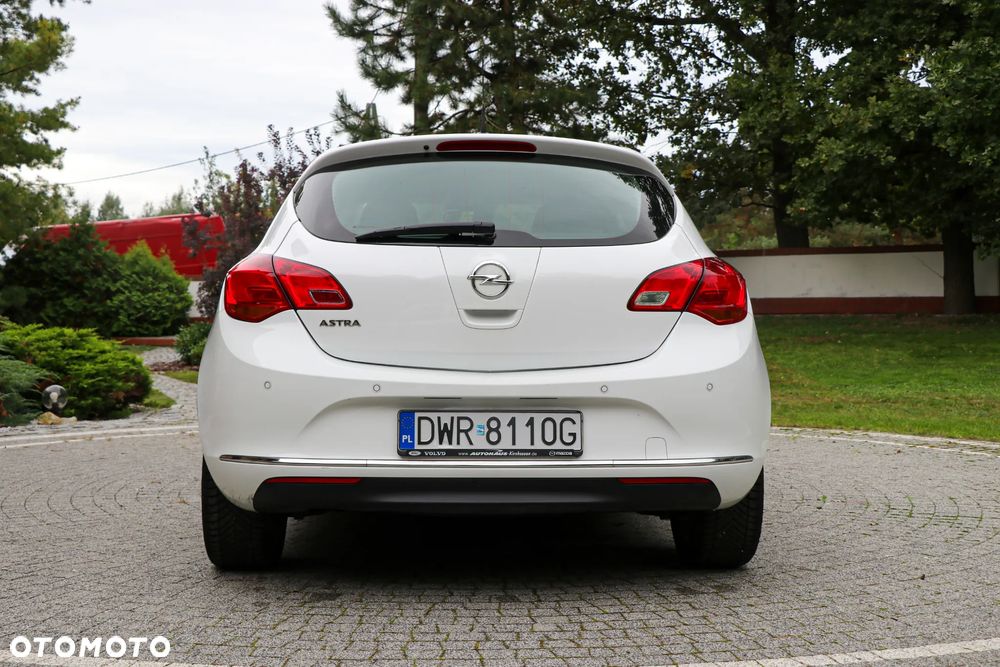 Opel Astra - 16