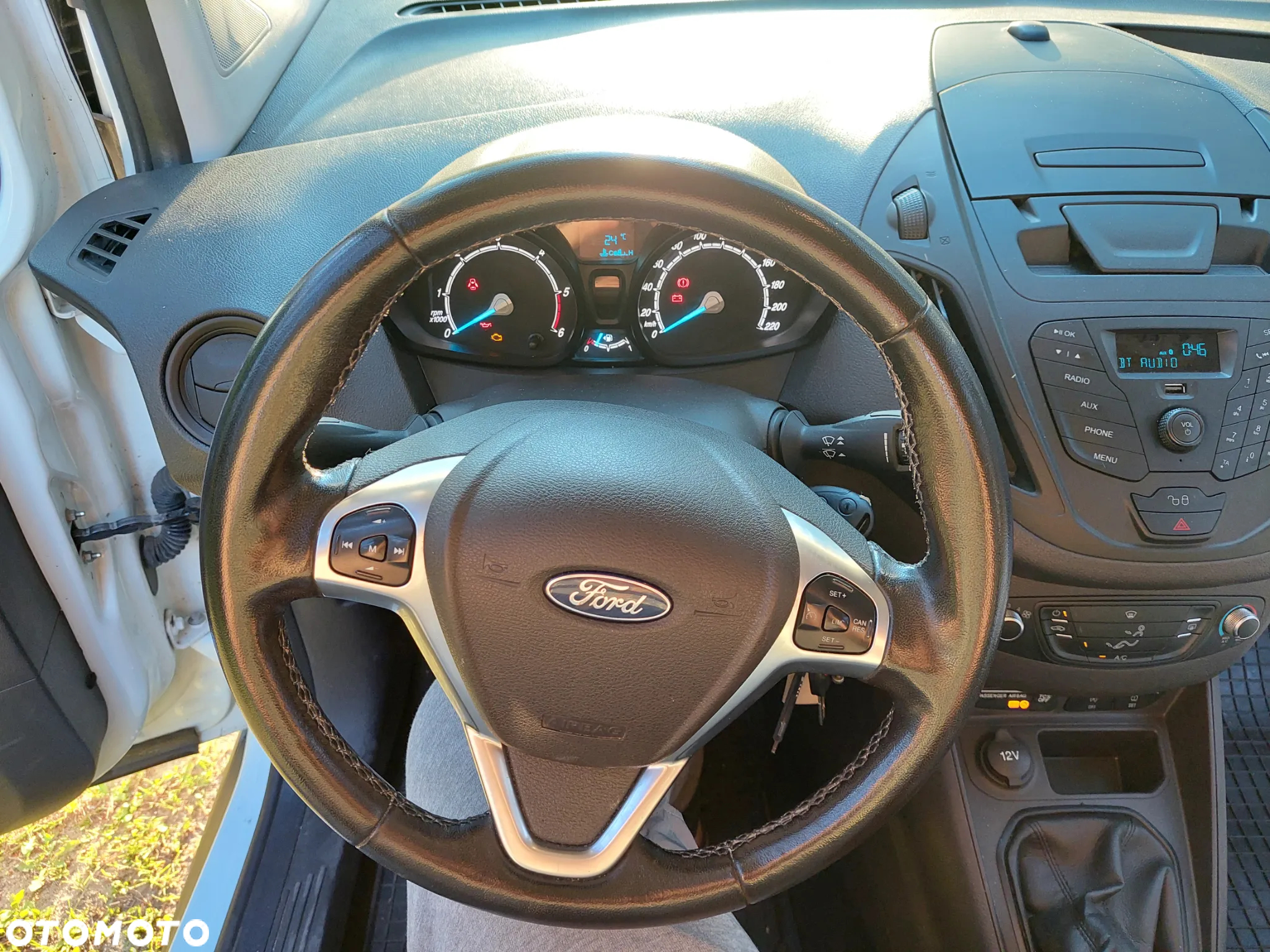 Ford Tourneo Courier 1.5 TDCi Trend - 12