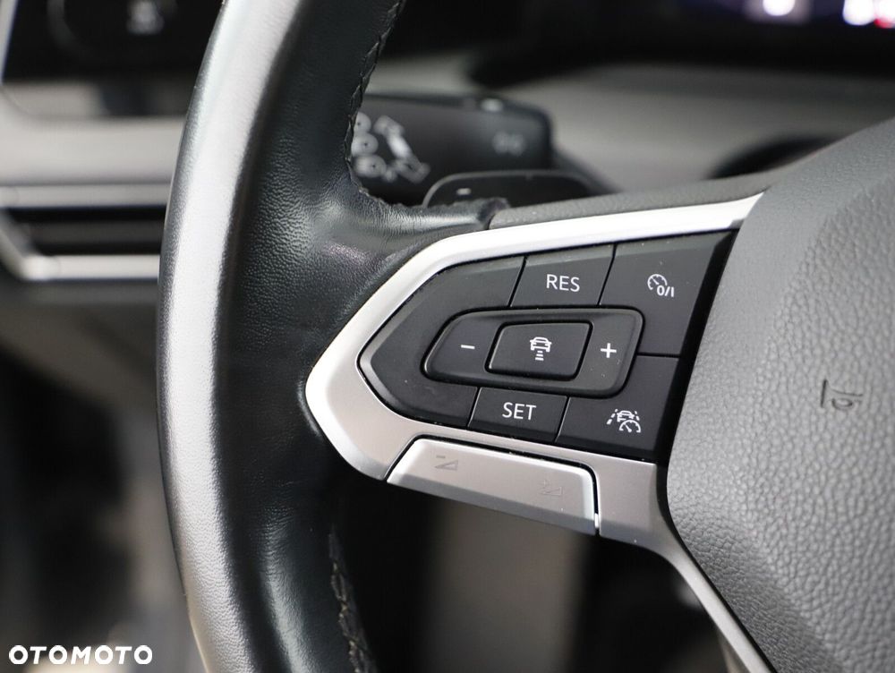 Volkswagen Golf Variant - 16