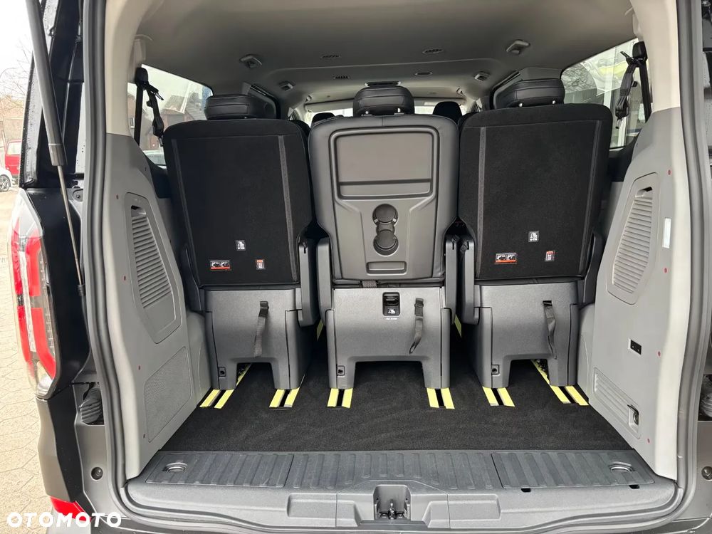 Ford Tourneo Custom 2.0 EcoBlue 320 L2 Active - 11