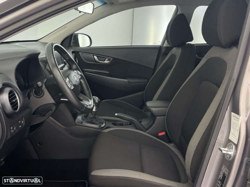 Hyundai Kauai 1.0 T-GDi Premium Tec.Preto - 11