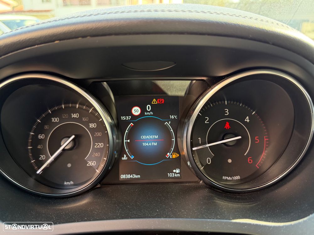 Jaguar E-Pace 2.0 i4D R-Dynamic S - 9