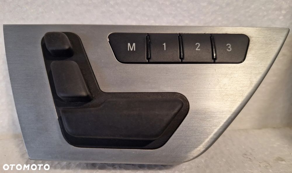 Mercedes w204 panel przełącznik fotela lewy A2048204310 - 1