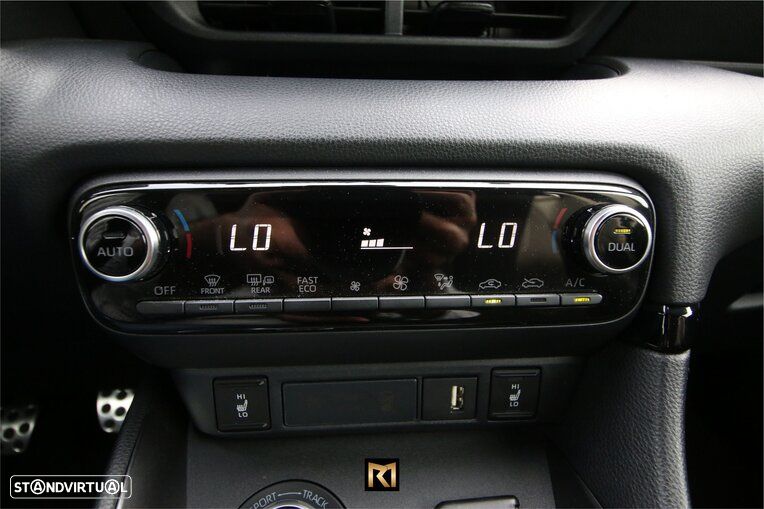 Toyota GR Yaris WRC Triple Edition - 27