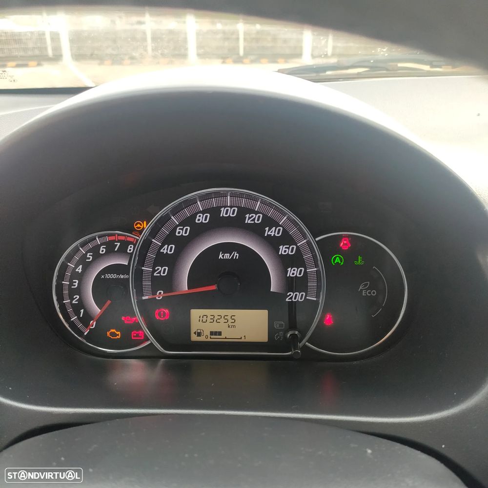 Mitsubishi Space Star 1.2 Intense - 12