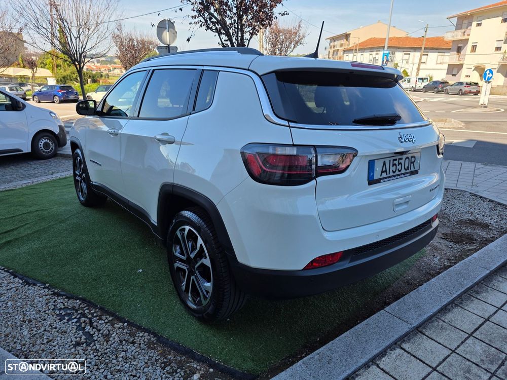 Jeep Compass 1.3 T Limited - 28