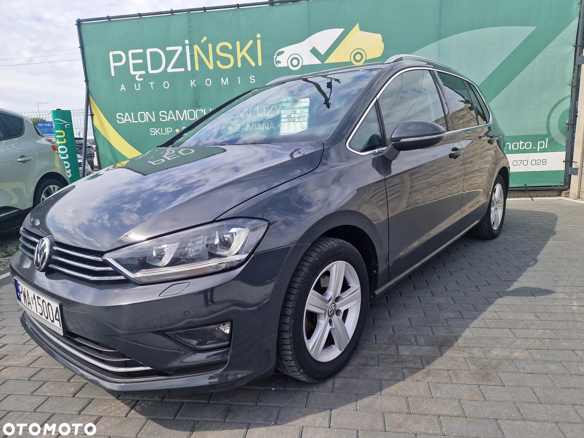Volkswagen Golf 1.6 TDI BlueMotion Technology Comfortline - 4