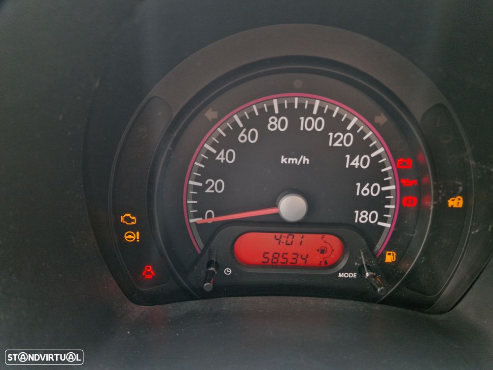 Suzuki Alto 1.0 GA - 11