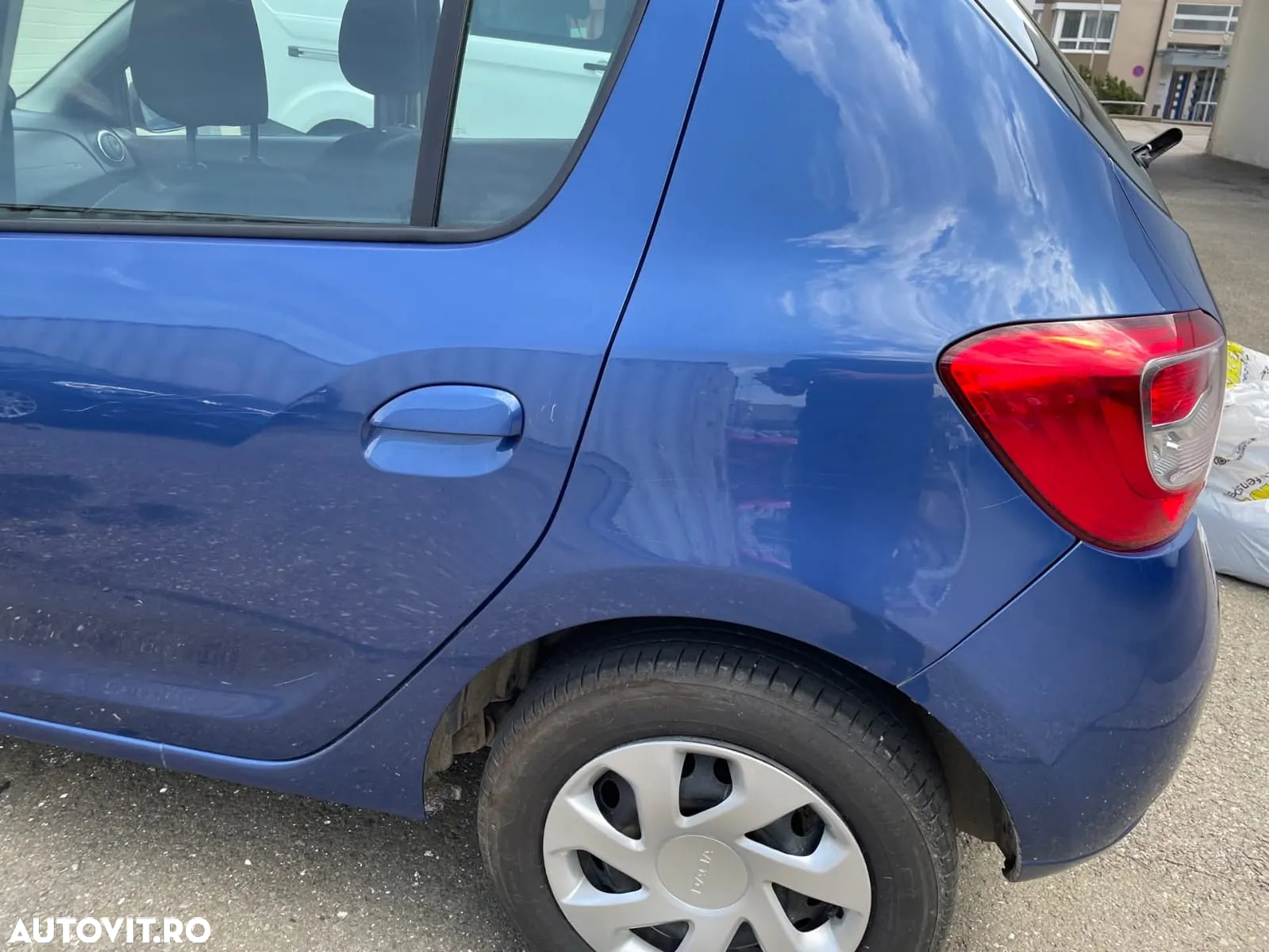 Dacia Sandero 0.9 TCe Laureate - 11
