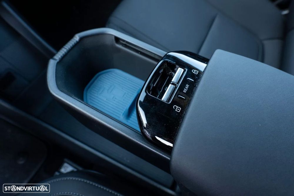 Volvo EX30 69 kWh Single Motor Extended Range Ultra - 22