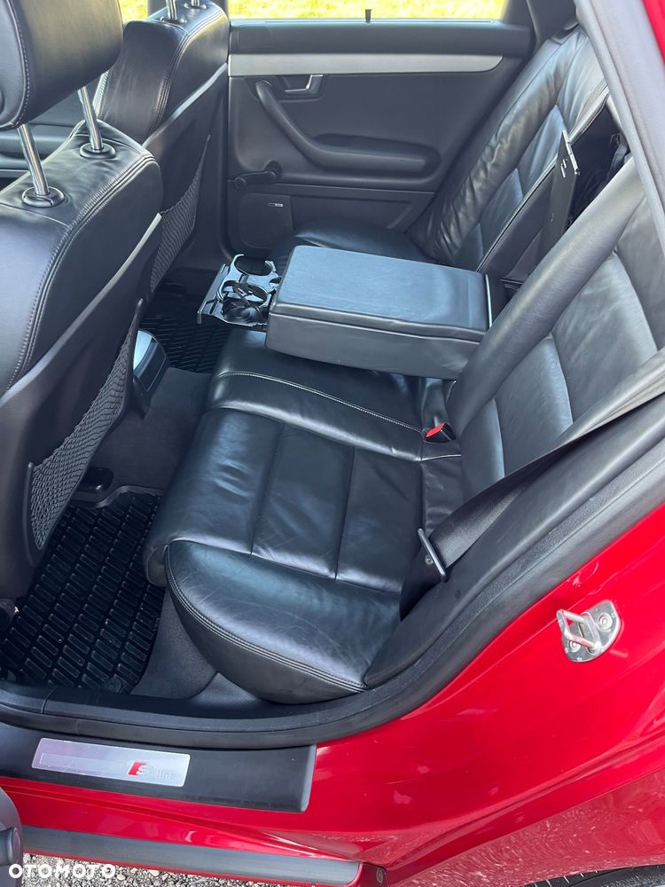 Audi A4 Avant 2.0 TDI - 34