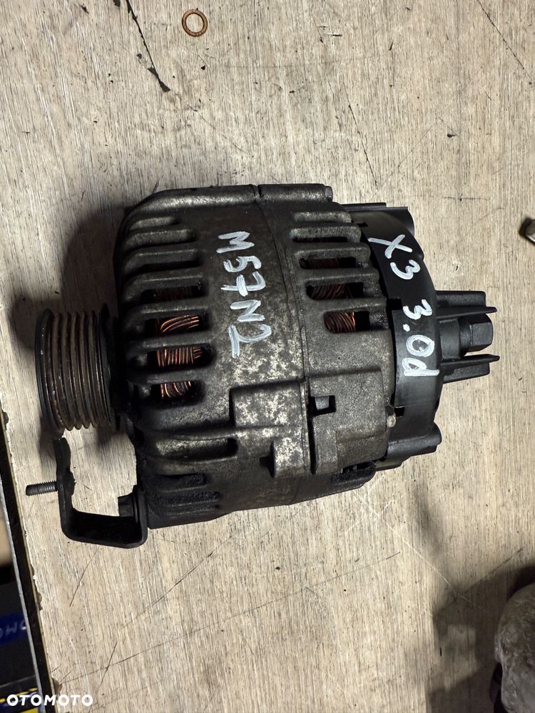 Alternator Bmw X3 e83 3.0d lift lci 7800308 150A - 1