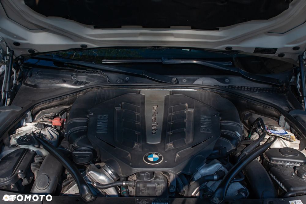 BMW Seria 6 650i xDrive - 18