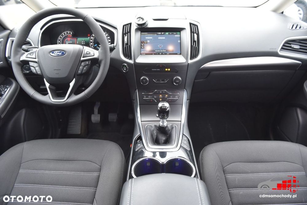 Ford Galaxy - 24