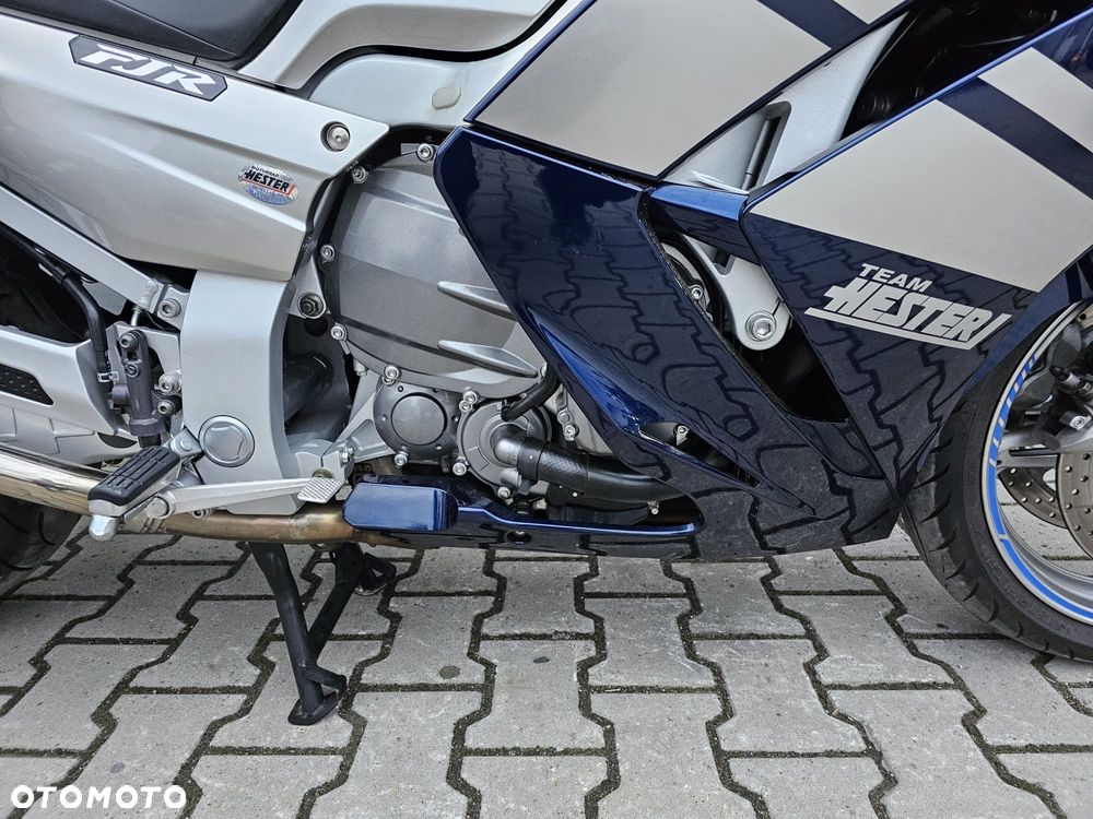 Yamaha FJR - 13
