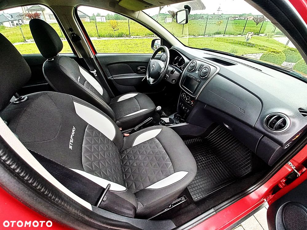 Dacia Sandero Stepway TCe 90 Prestige - 15