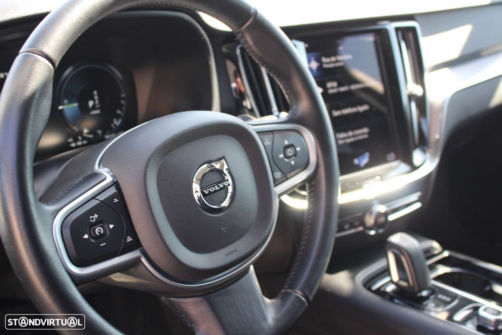 Volvo V60 2.0 T6 AWD TE R-Design - 24