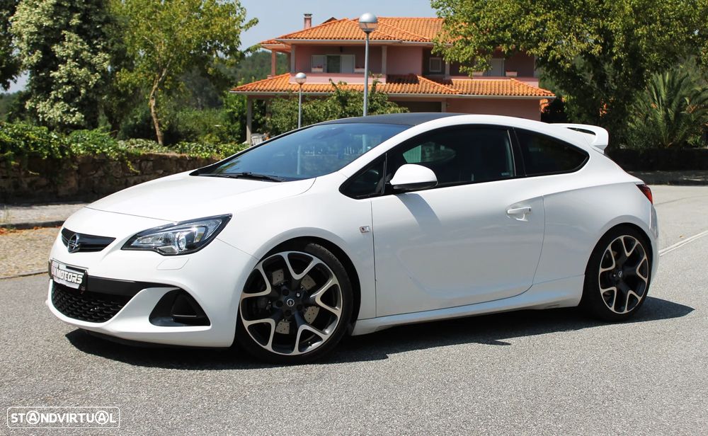 Opel Astra GTC OPC S&S - 15