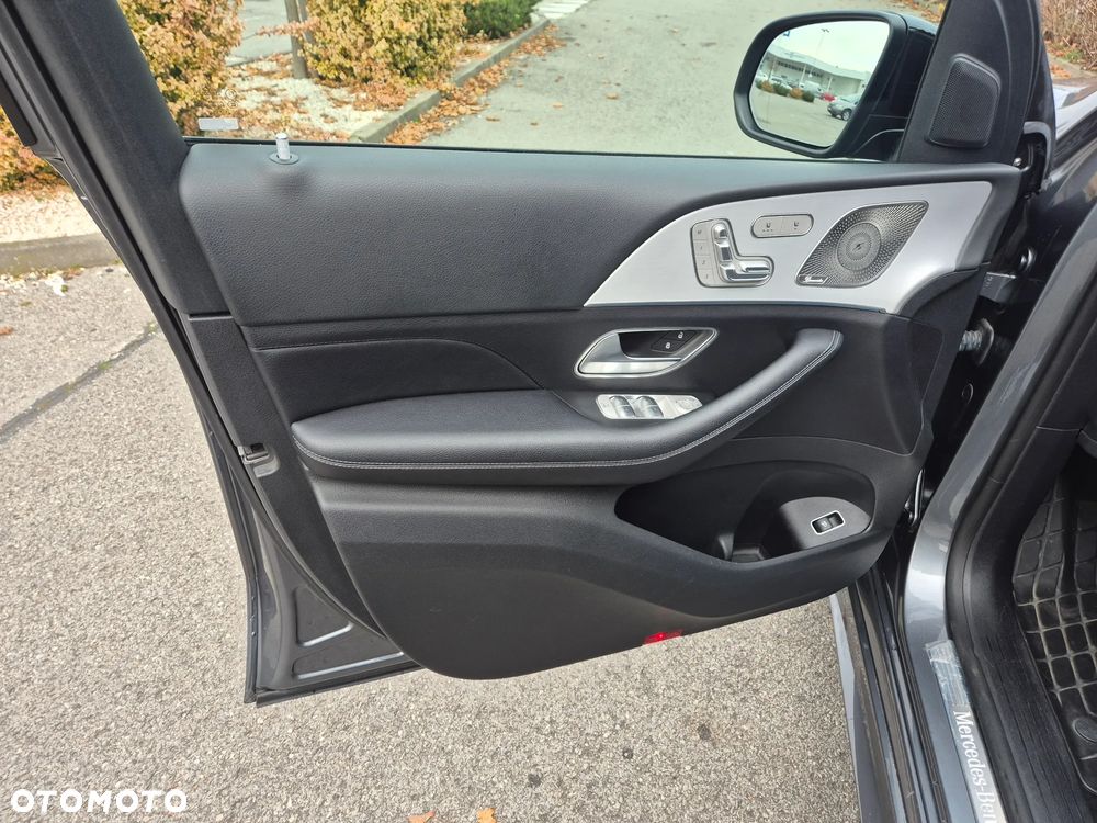 Mercedes-Benz GLE - 17