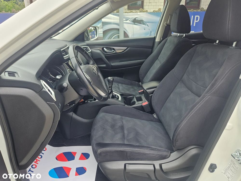 Nissan X-Trail 1.6 DIG-T N-Connecta 2WD - 21