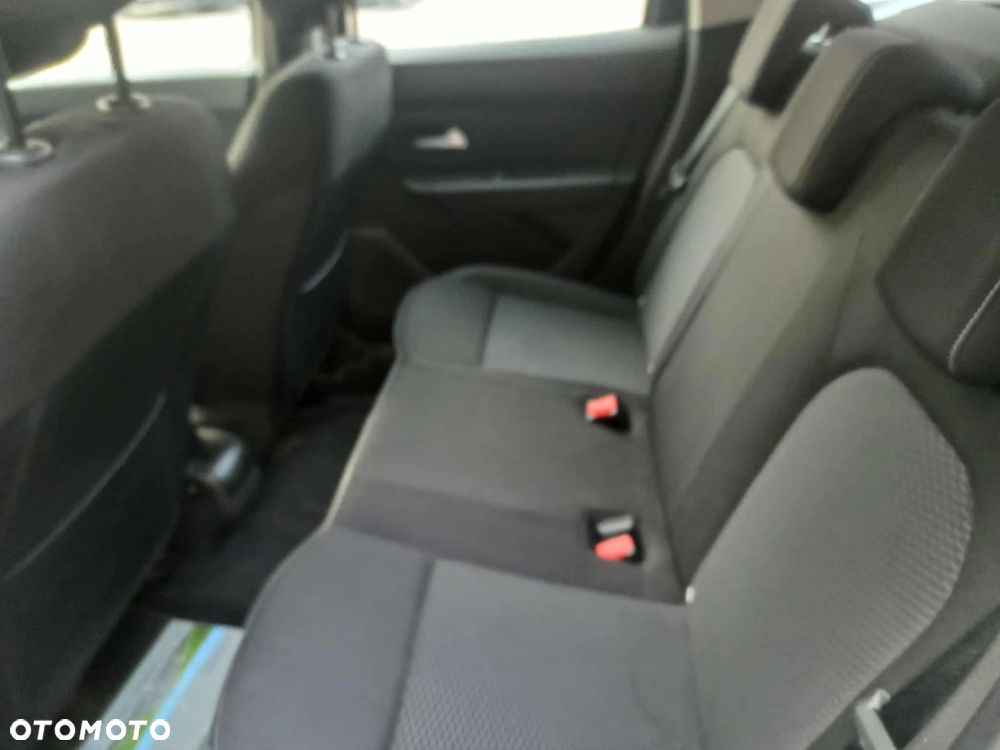 Dacia Duster 1.5 dCi Ambiance - 29