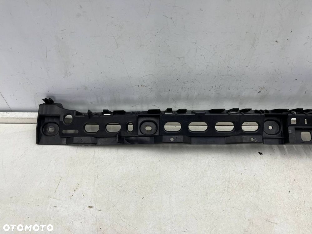 Ślizg Seat Leon III 5f KOMBI 12-16r. tylne środkowe mocowanie wspornik uchwyt zderzaka 5f9807863a - 3