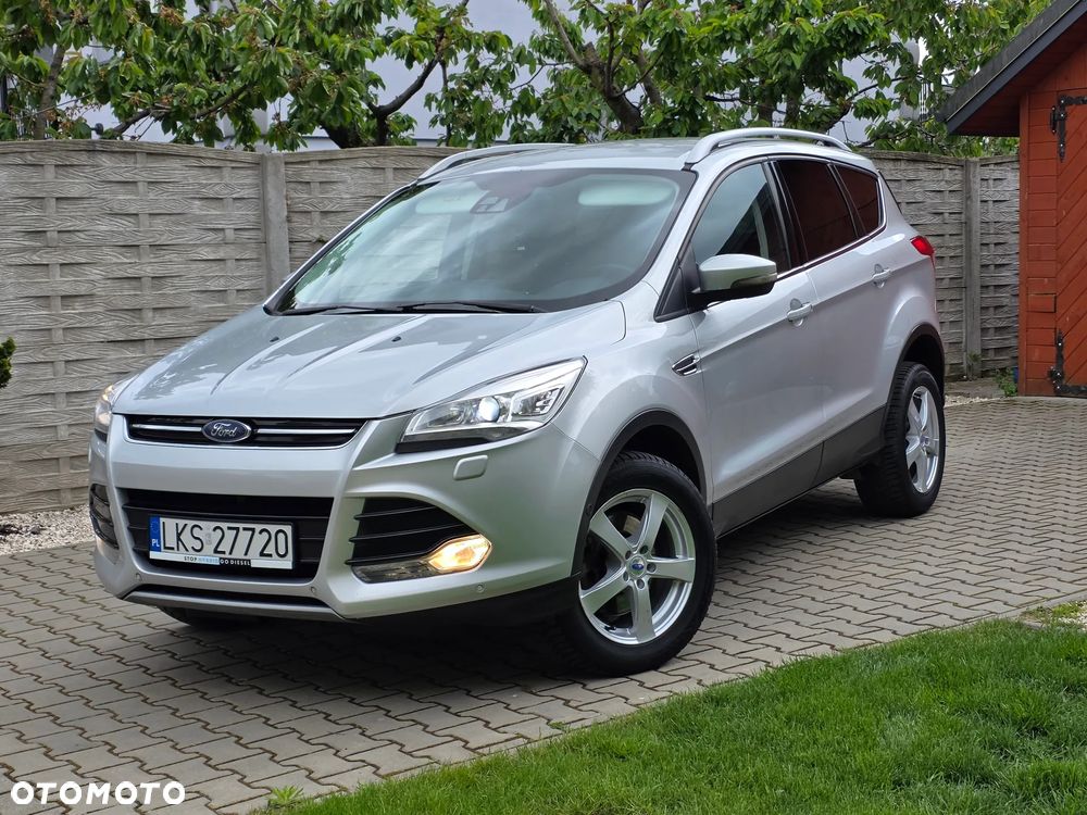 Ford Kuga - 12