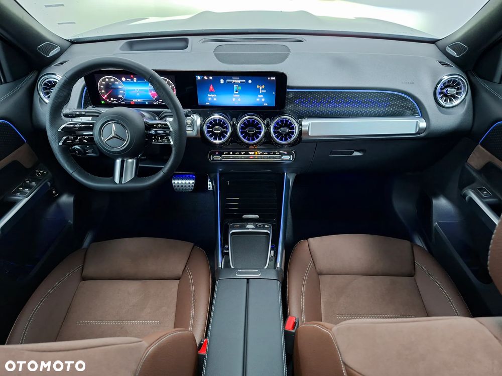 Mercedes-Benz GLB 220 mHEV 4-Matic AMG Line 8G-DCT