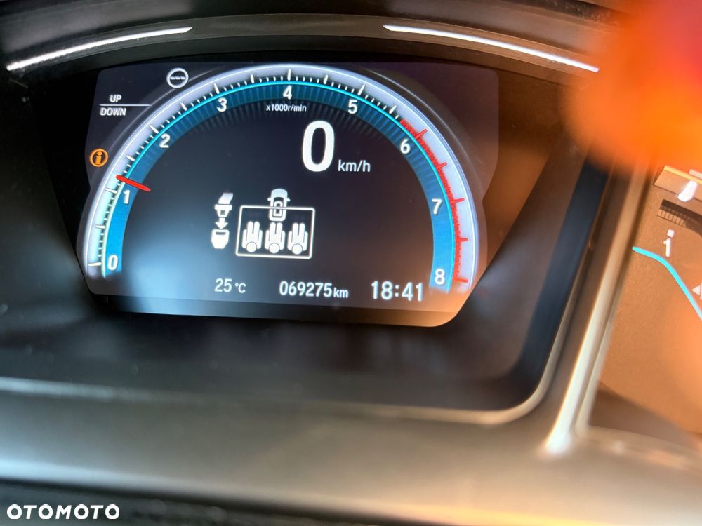 Honda Civic 1.0 i-VTEC Turbo Dynamic Limited Edition - 28