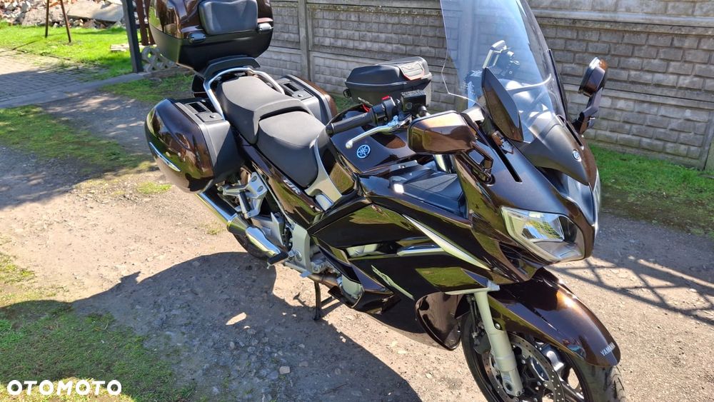 Yamaha FJR - 4