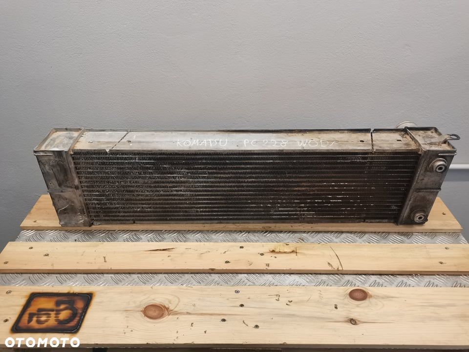 Komatsu PC 228 {Radiator} - 3