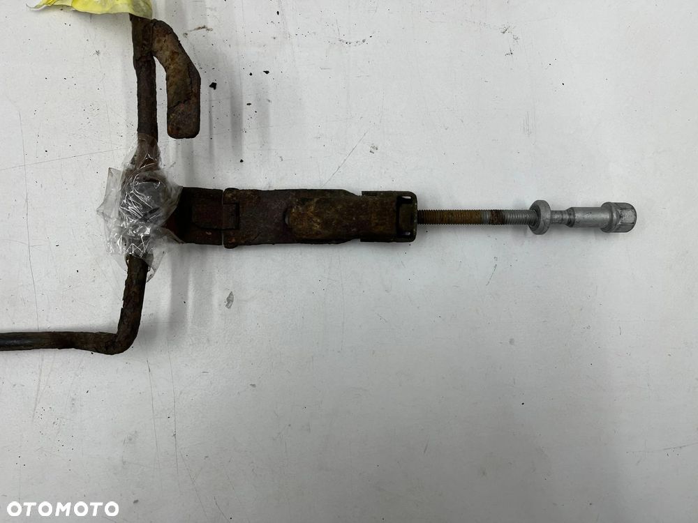 Winda koła zapasowego Opel Zafira B 05-14r. mocowanie wieszak śruba komplet - 4