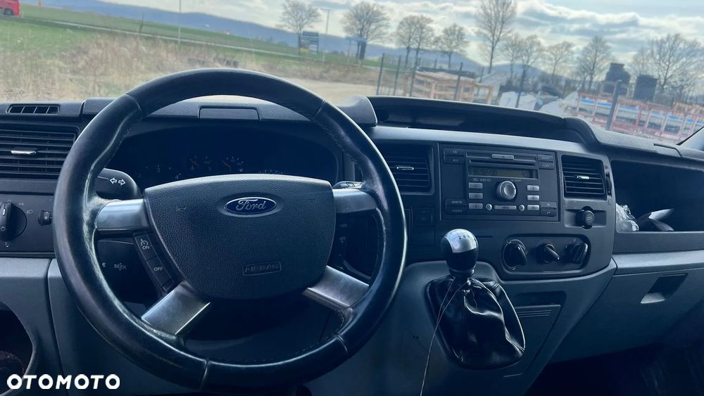 Ford TRANSIT - 2