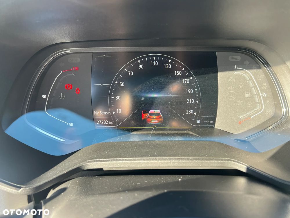 Renault Clio - 23