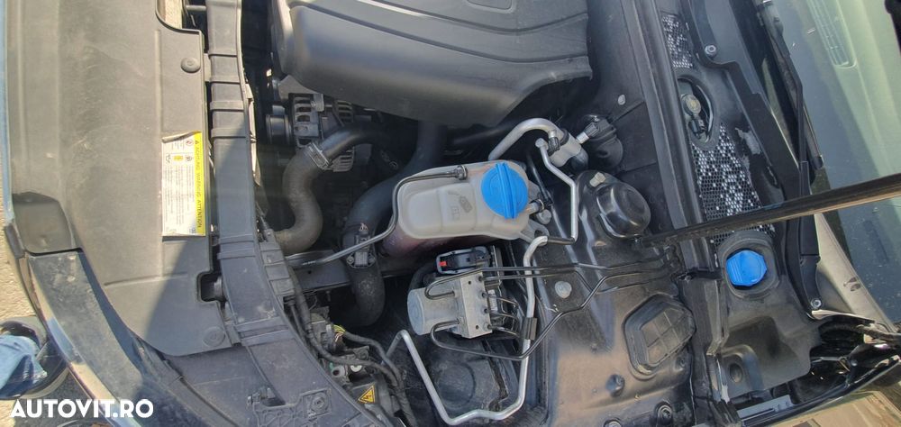 Audi A4 2.0 TDI quattro Stronic - 7