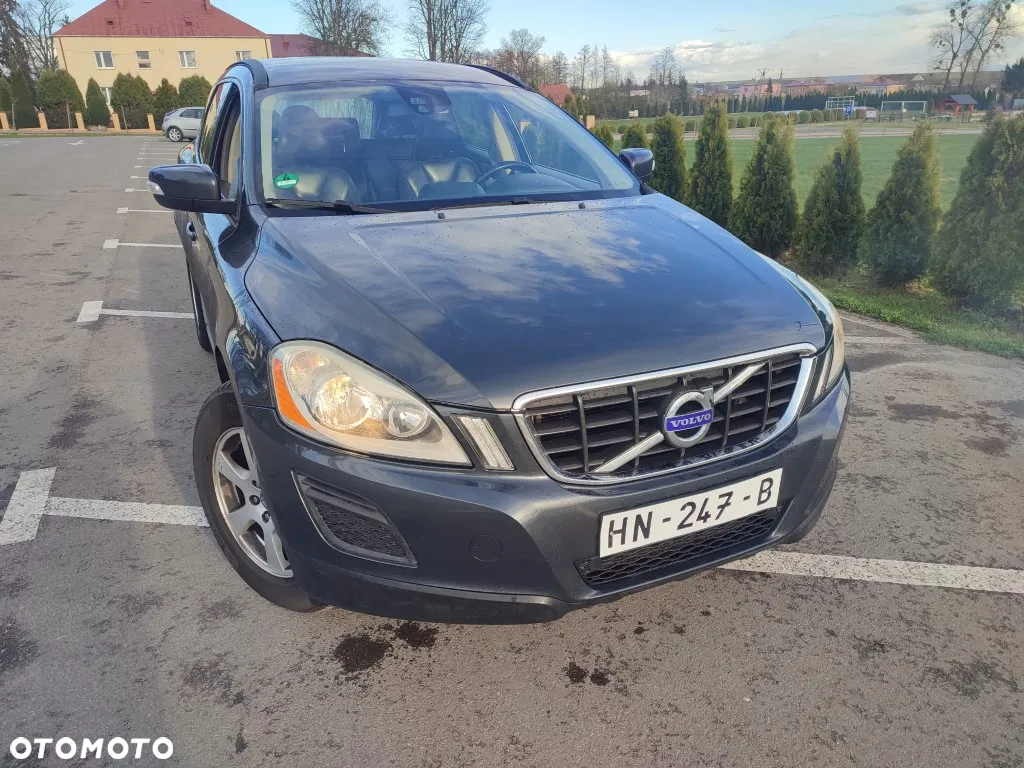 Volvo XC 60 D3 Momentum - 25