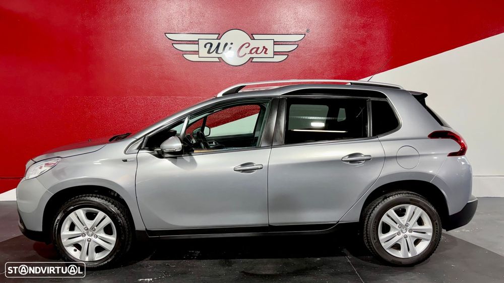 Peugeot 2008 1.2 PureTech Style - 16