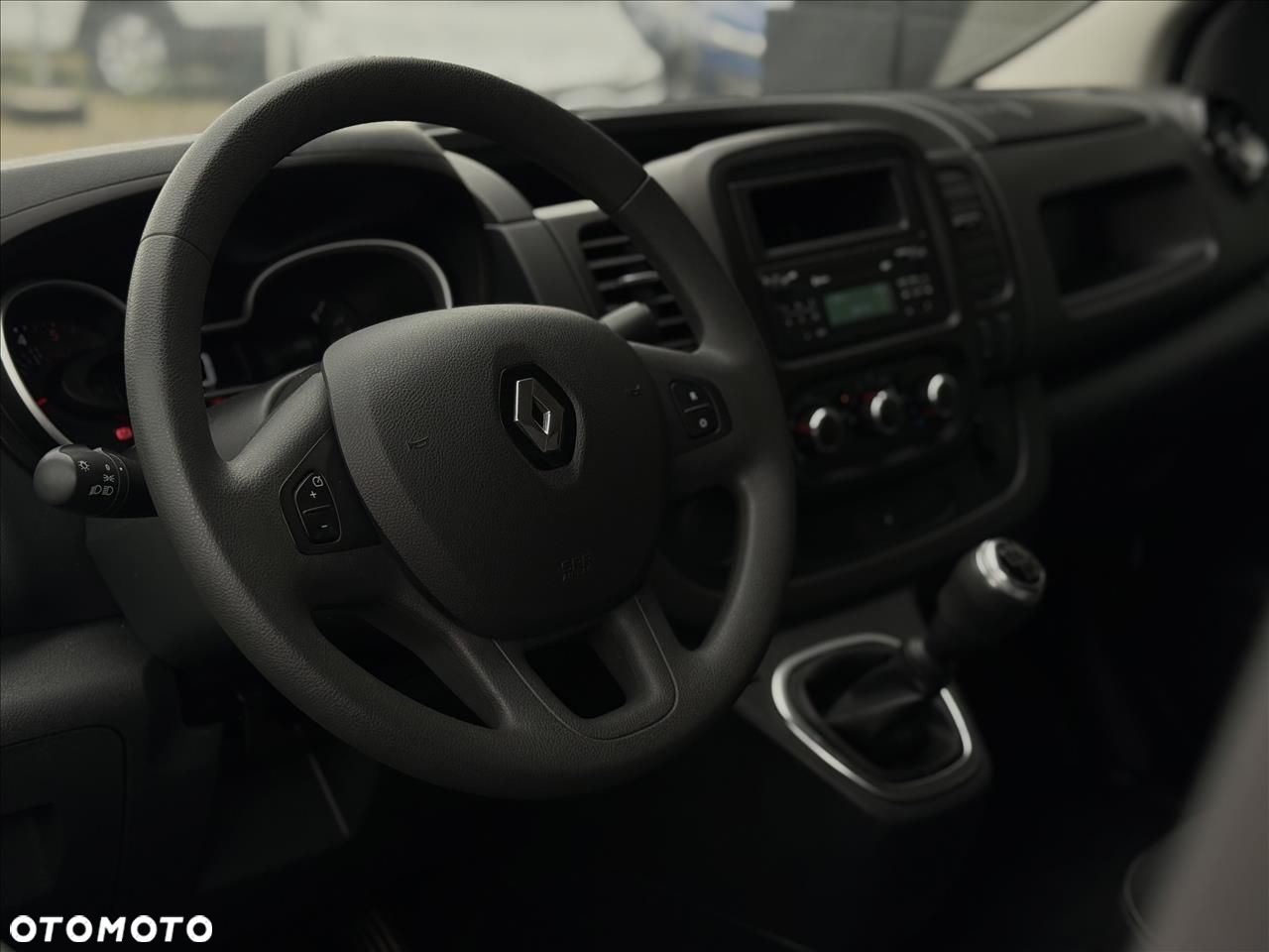 Renault trafic - 8