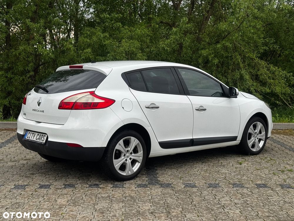 Renault Megane 1.6 16V 110 Dynamique - 4