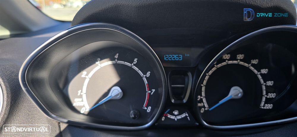 Ford Fiesta 1.0 T EcoBoost Trend - 11