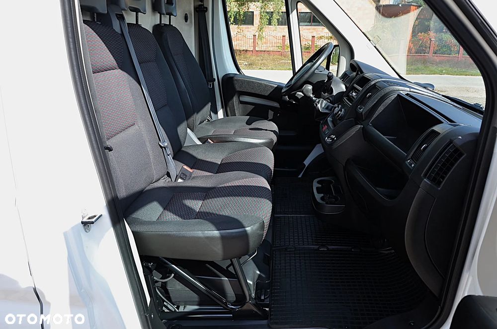 Peugeot BOXER - 23