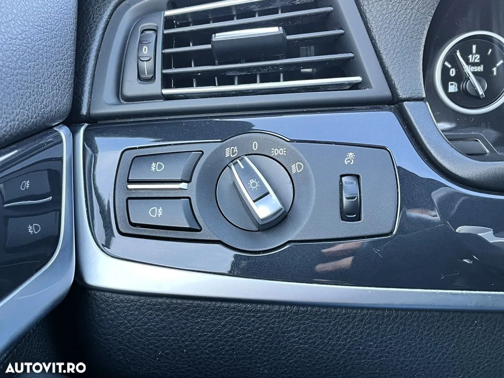 BMW Seria 5 520d Sport-Aut. - 19