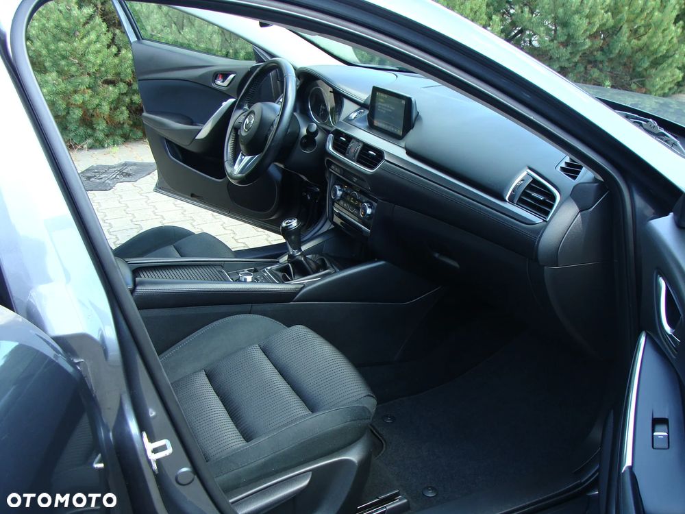 Mazda 6 - 11