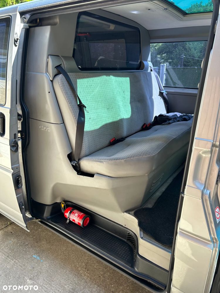 Volkswagen T4 -5 osob - 22