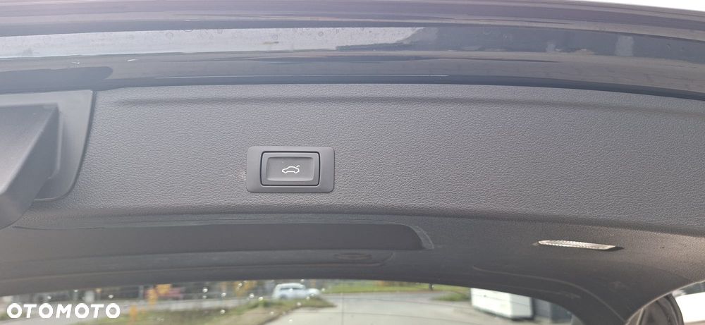 Audi A4 Avant 2.0 TDI design - 34
