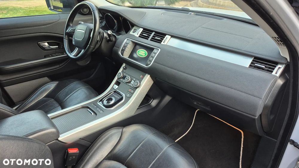 Land Rover Range Rover Evoque TD4 Sky View - 8