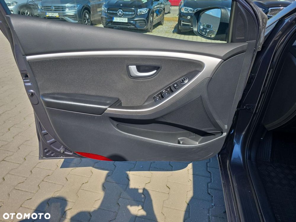 Hyundai i30 - 10