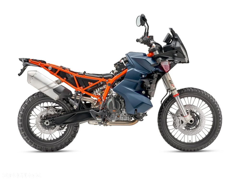 KTM Adventure - 8