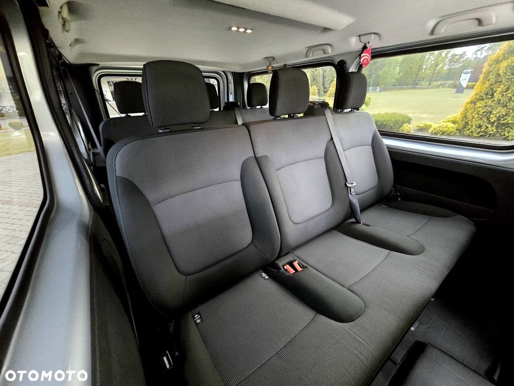 Renault Trafic - 22